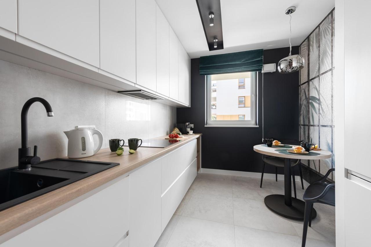 P&O Serviced Apartments Group Komputerowa 华沙 外观 照片
