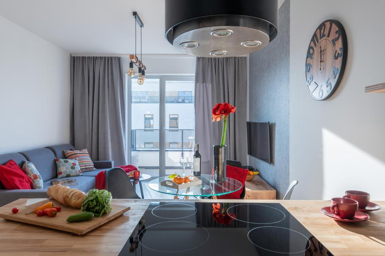 P&O Serviced Apartments Group Komputerowa 华沙 外观 照片